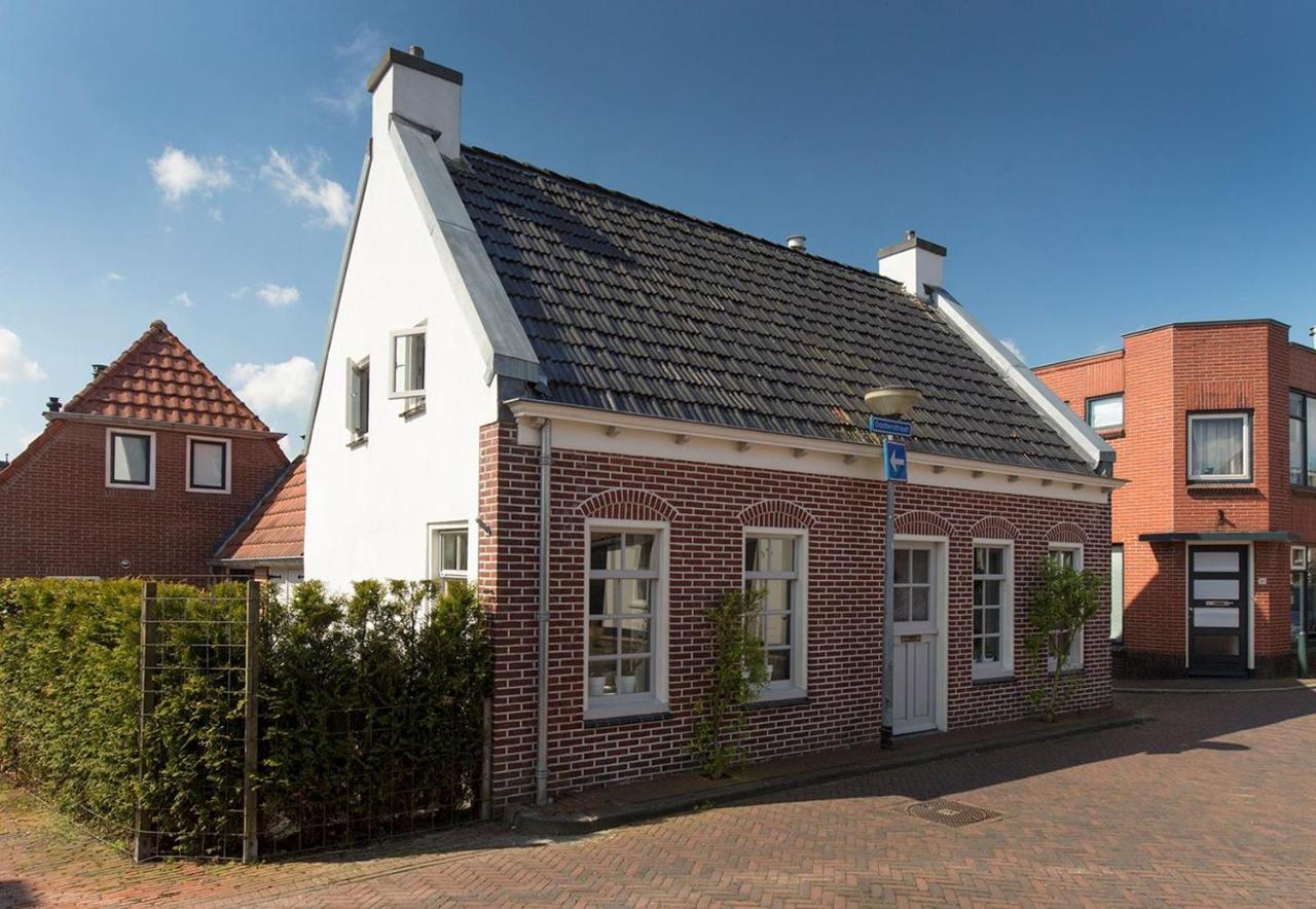 Karakteristiek Huis In Centrum Winsum Met Nieuwe Badkamer Exteriör bild