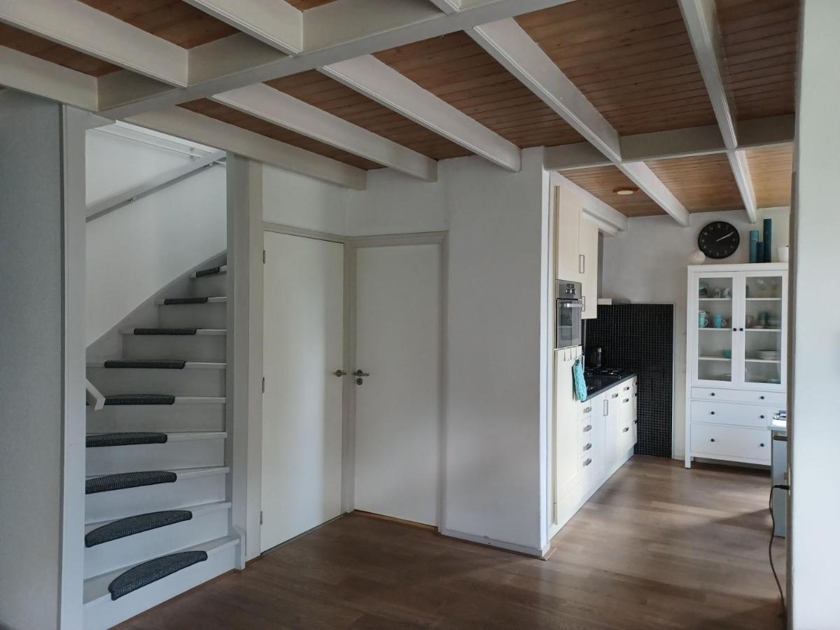 Karakteristiek Huis In Centrum Winsum Met Nieuwe Badkamer Exteriör bild